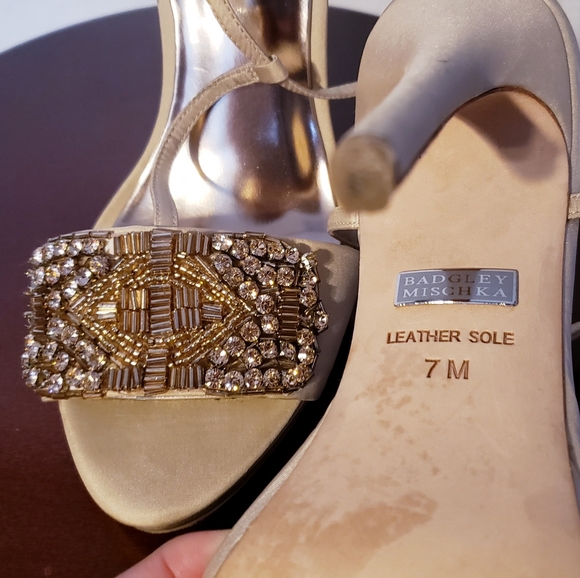 BADGLEY MISCHKA SHOES. - Picture 5 of 14